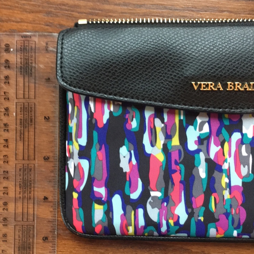 Vera Bradley Wristlet NWT - Picture 7 of 8